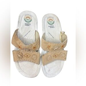 Earth Spirit women’s leather willow sandal in cream tan color size 9 NWOT